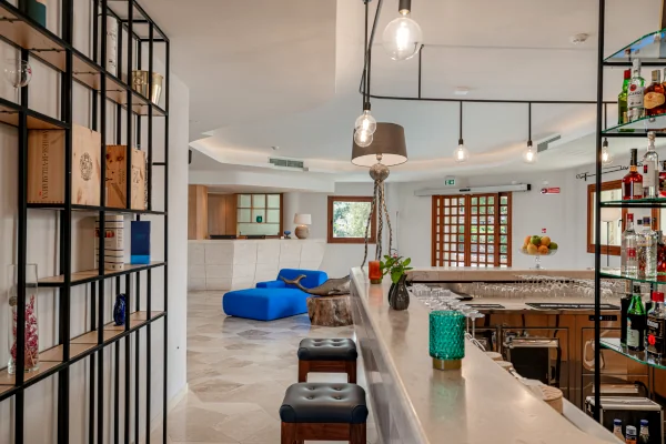 Ristorante e Lounge Bar 1